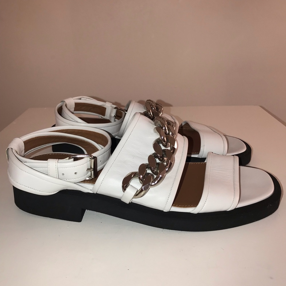 Givenchy White leather Chain sandals